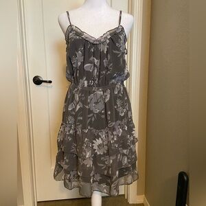 Women’s AE Ruffled dress-size 6